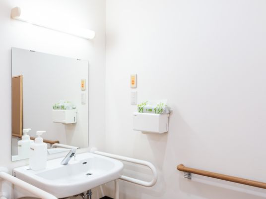 車椅子対応の洗面台