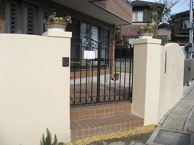 温かみのある入口