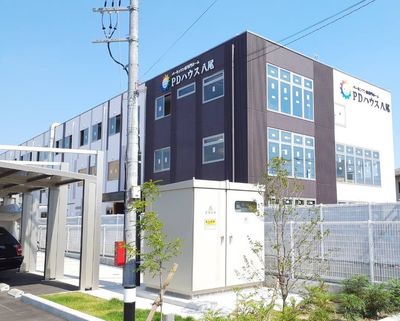 近代的な建物の外観