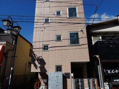 都市型のマンション外観