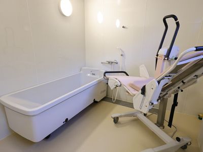 バリアフリー対応浴室設備