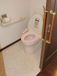 バリアフリートイレ