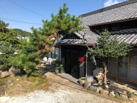 和風の建物外観  