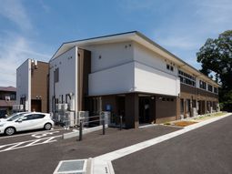 新築っぽい建物外観