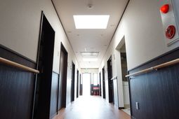 清潔な廊下の景色