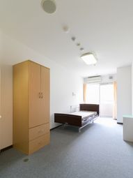 シンプルな個室の居室
