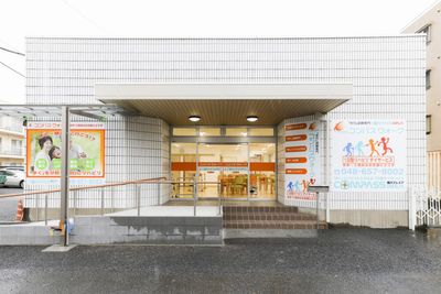 屋外エントランス