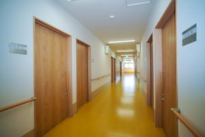 清潔感のある廊下の様子
