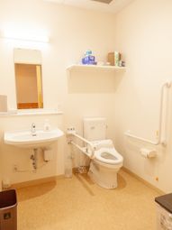 バリアフリー設計のトイレ