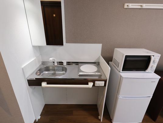 コンパクトなキッチン設備