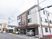 新しい建物の外観