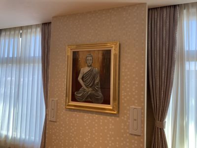 落ち着いた雰囲気の廊下