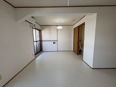 明るい洋室