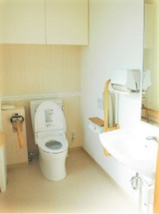 清潔なトイレ設備