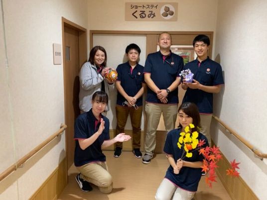 職員集合の廊下  