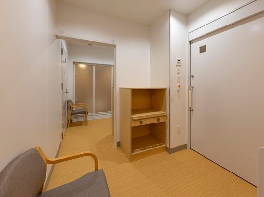 和室風の清潔な居室