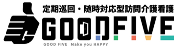 ロゴマーク 看板 施設のロゴが鮮やかに描かれた看板です。ブランドのプロフェッショナルな印象を与えます。