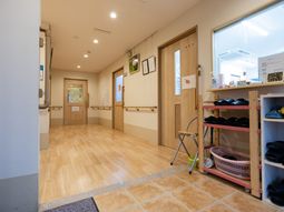 広々とした廊下