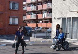施設の外観