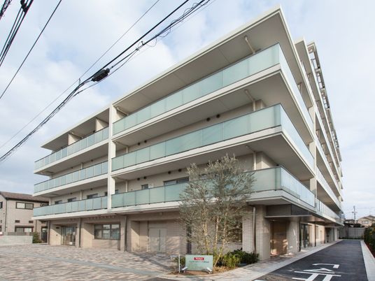 清潔感ある施設の外観