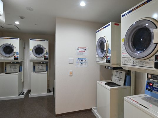 コインランドリー設備の空間