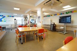 明るい共有スペース