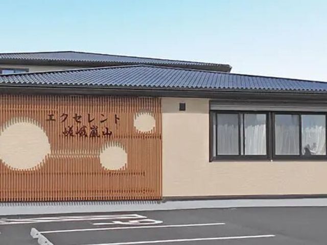 明るい施設の外観 外観 ゆったりとした外観の建物は、暖かみのあるデザインで訪れる方を穏やかに迎え入れます。スタッフとして活動する空間は、清潔感があり、落ち着いた雰囲気です。