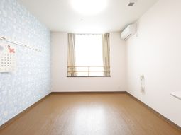 シンプルな洋室