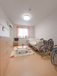 明るく清潔な居室