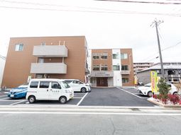 モダンな建物外観