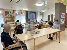 レクリエーションを楽しむ人たち