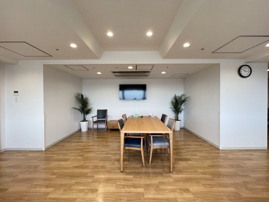 温かみのある作業空間
