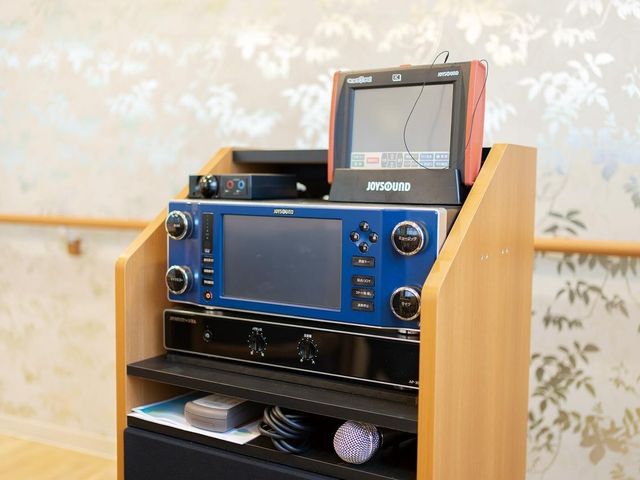 カラオケ機器