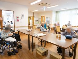 ゆったり過ごす食堂