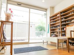 明るいエントランス