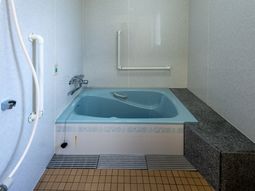 清潔な浴室設備