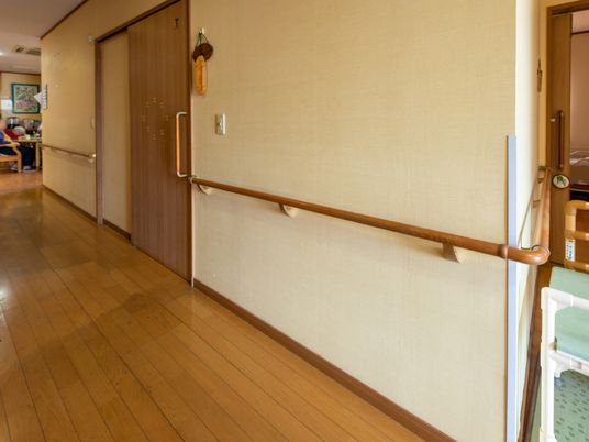 廊下と開放的な空間