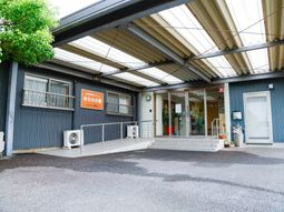 暖かみのあるエントランス