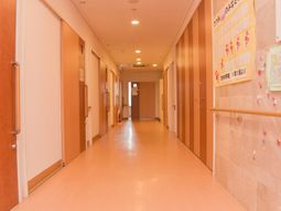 清潔感のある廊下