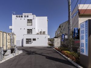 施設の外観全景