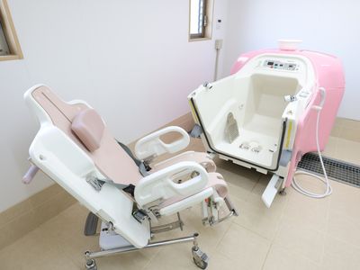 特殊浴槽とリフト