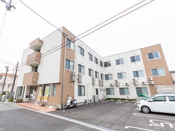 清潔感ある建物外観