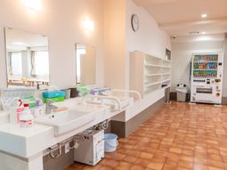 清潔な洗面スペース