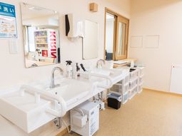 清潔な洗面台エリア