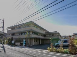 清潔感ある施設外観