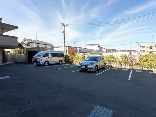 整備された駐車場