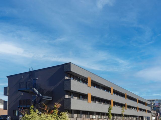 チームで支える勤務地 外観 快適かつ機能的な施設で一緒に働く仲間を募集中です。やりがいのある職場で、チームの一員として活躍しませんか。
