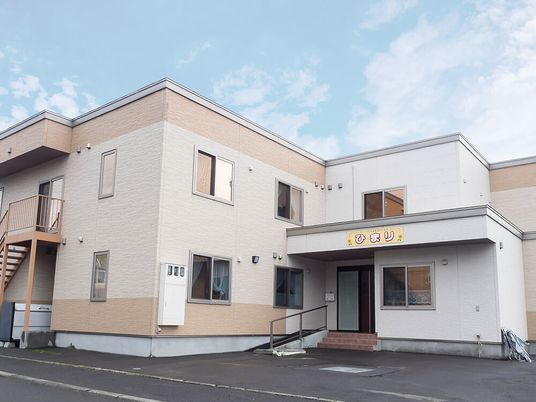 あたたかみのある施設外観