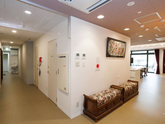 清潔な廊下の一角