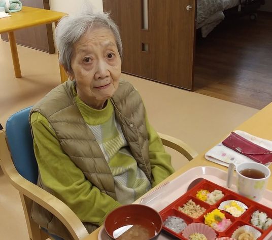 温かい食事風景